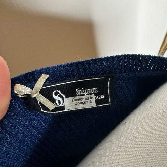 French Embellished Knit Sz. A - Picture 3 of 5